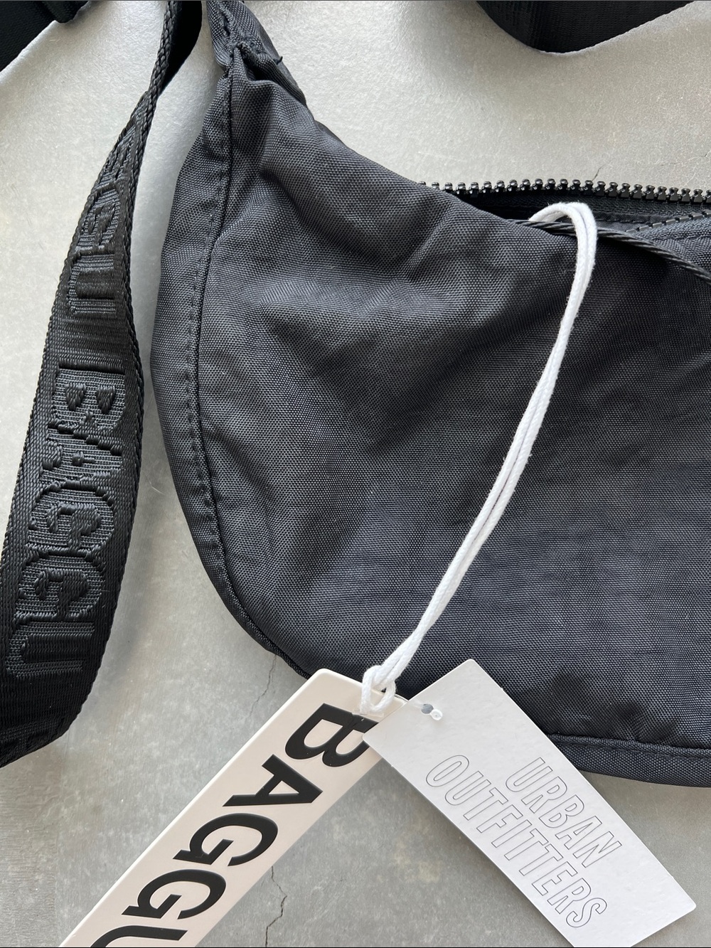 BAGGU Black Small Crescent Crossbody - Picture 2 of 3